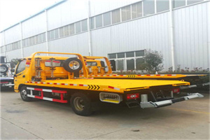 霞山区附近拖车救援搭电