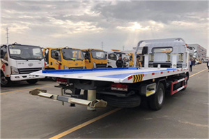 霞山区汽车救援补胎